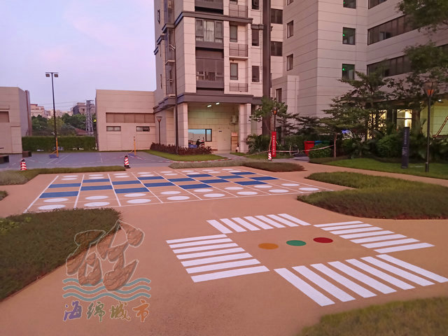 新型彩色透水地坪
