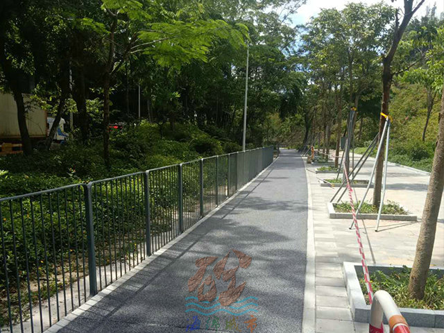 深圳透水混凝土地坪