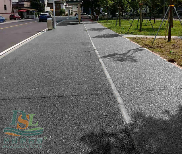透水混凝土地坪項(xiàng)目