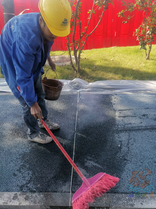 深圳交通綜治透水道路施工中！