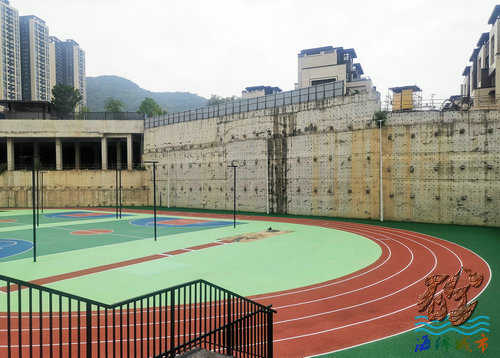 學校運動場地